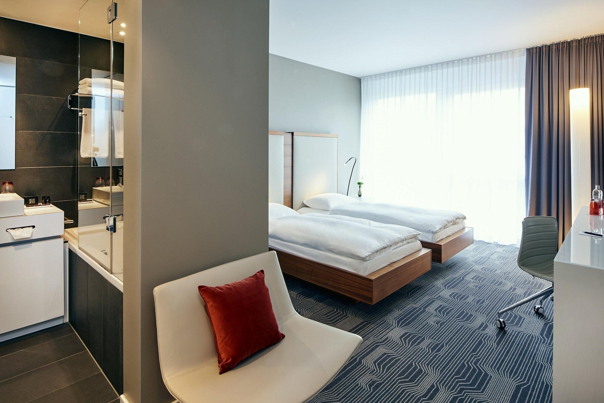 Legere Luxembourg Hotel 4*